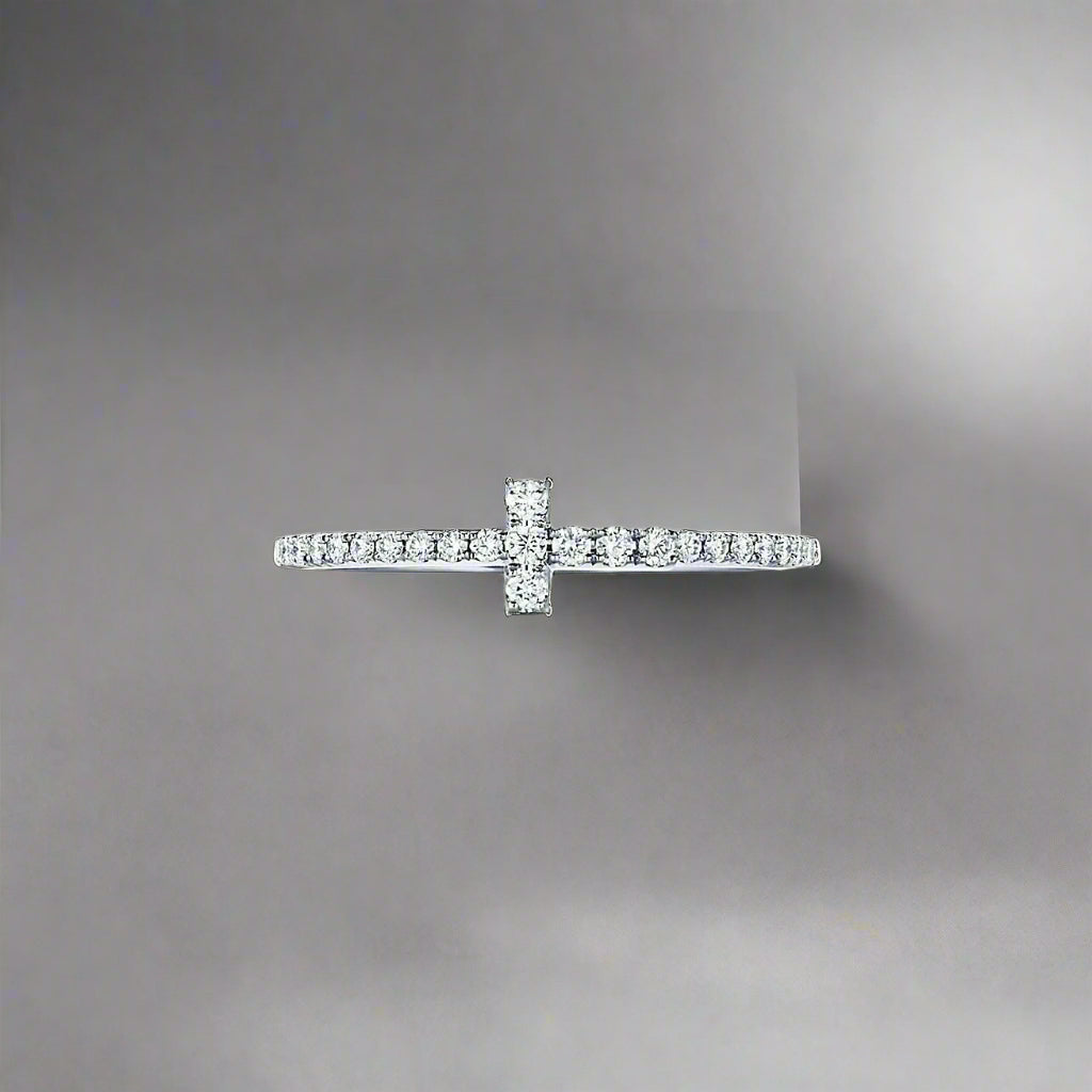 18K T Diamond Wire Ring