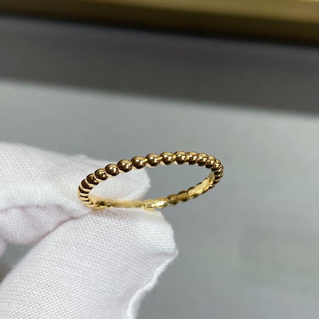 18K Perl̩e Pearls Of Gold Ring