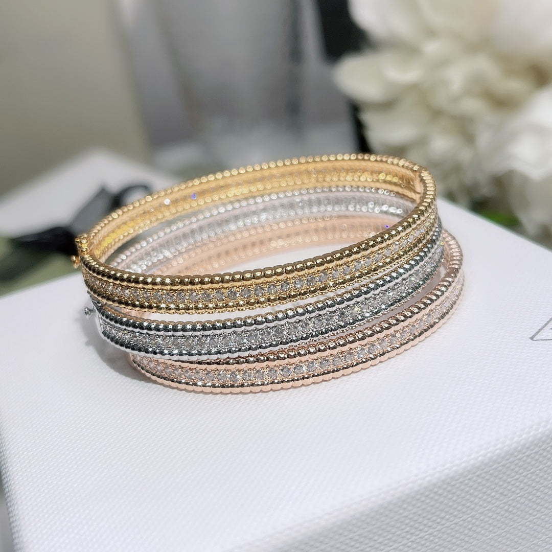 18K Perl̩e Diamonds One Row Bracelet