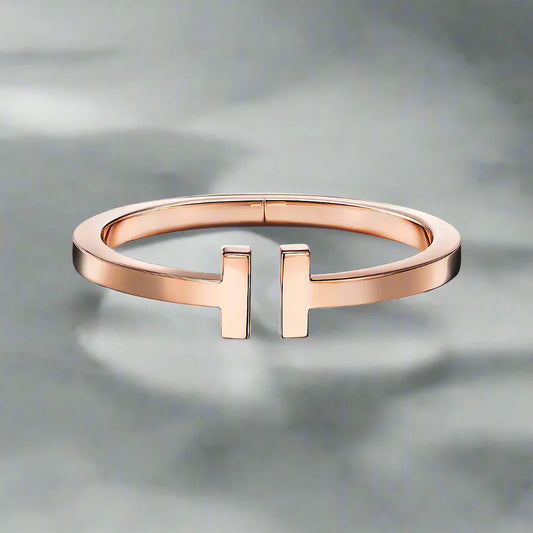 18K T Square Bracelet